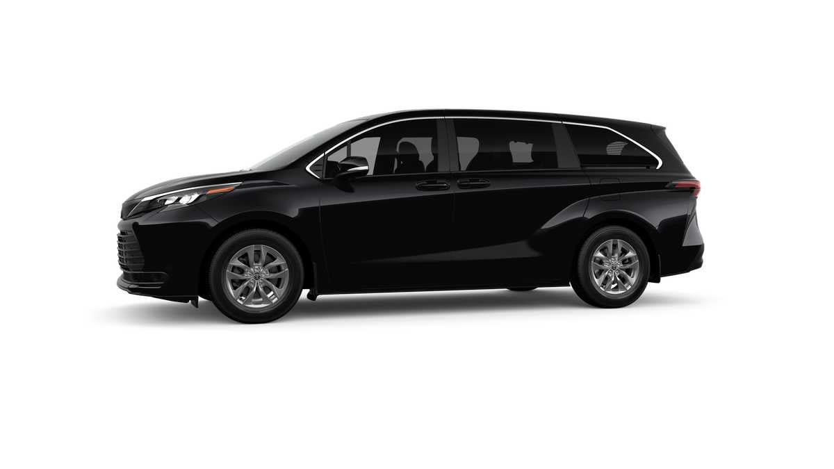 2026 Toyota Sienna LE