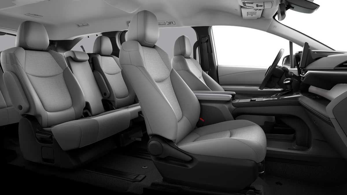 2026 Toyota Sienna LE
