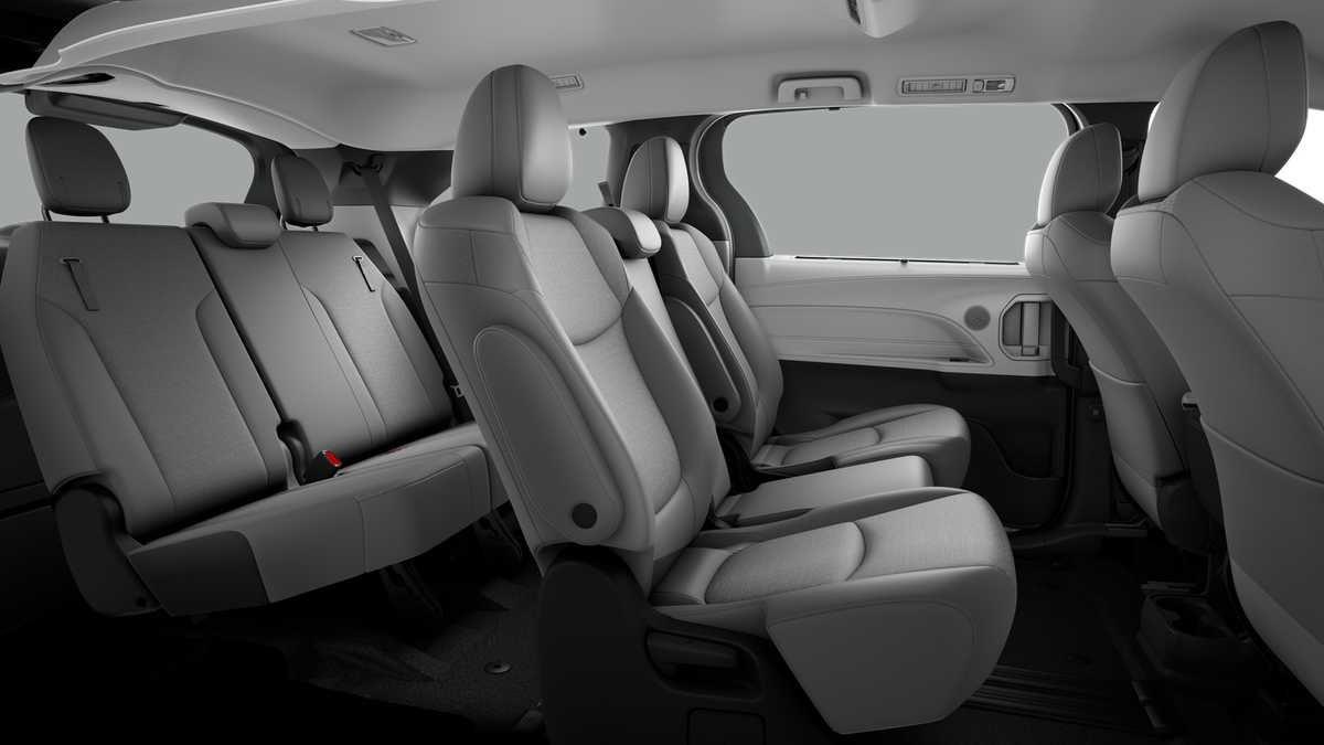 2026 Toyota Sienna LE