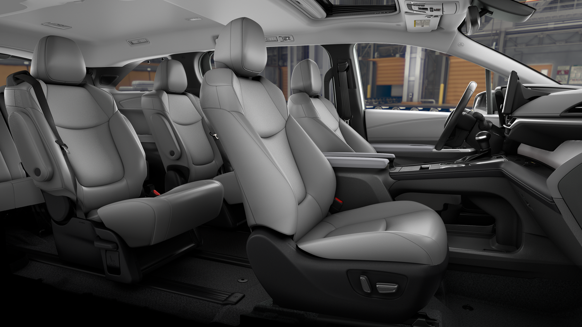 2026 Toyota Sienna XLE