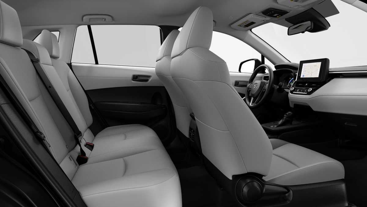 2026 Toyota Corolla Cross LE