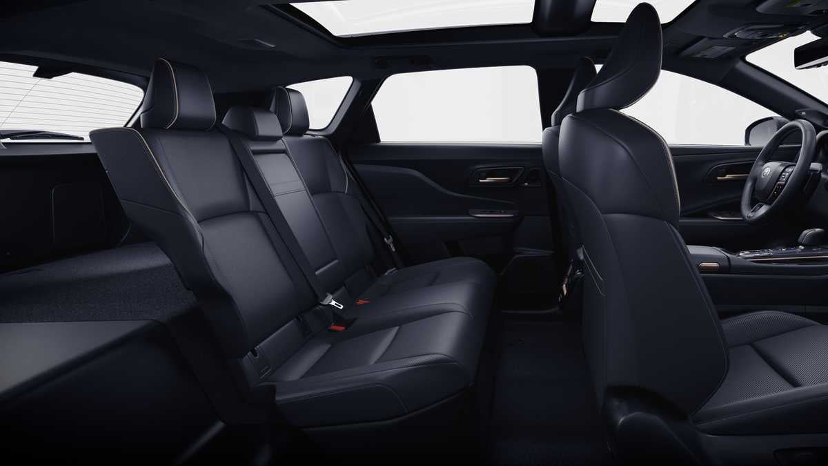 2026 Toyota Toyota Crown Signia Limited