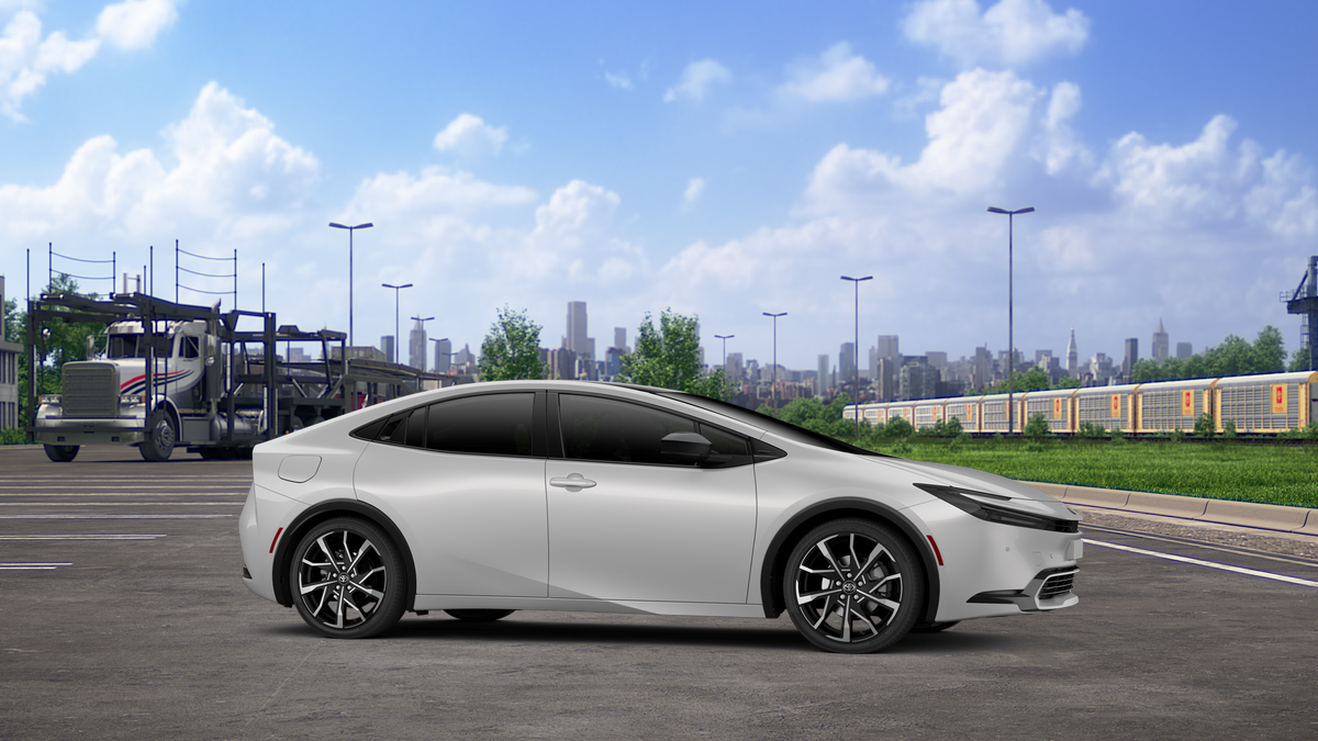 2026 Toyota Prius Plug-in Hybrid XSE