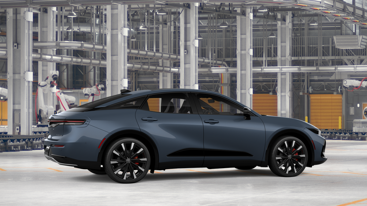 2027 Toyota Toyota Crown Platinum