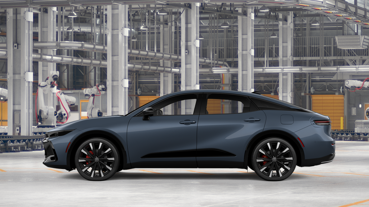2027 Toyota Toyota Crown Platinum