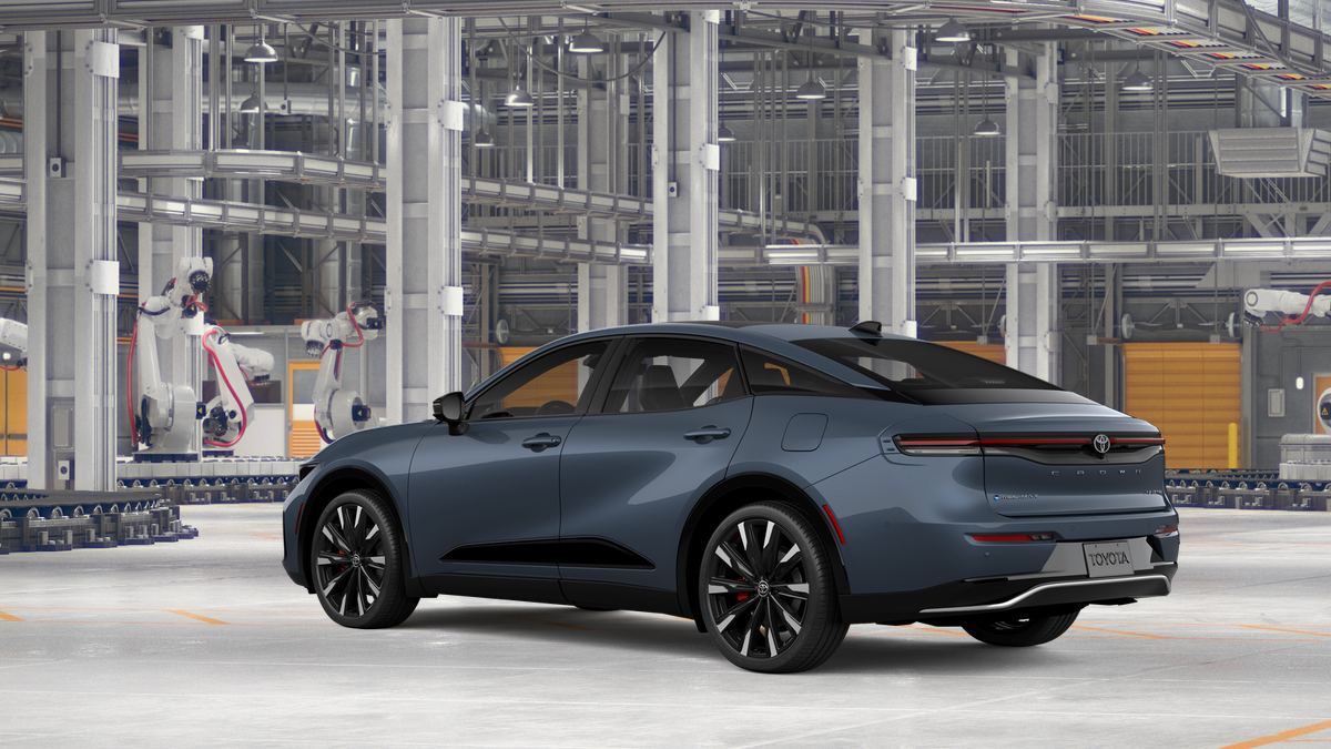 2027 Toyota Toyota Crown Platinum
