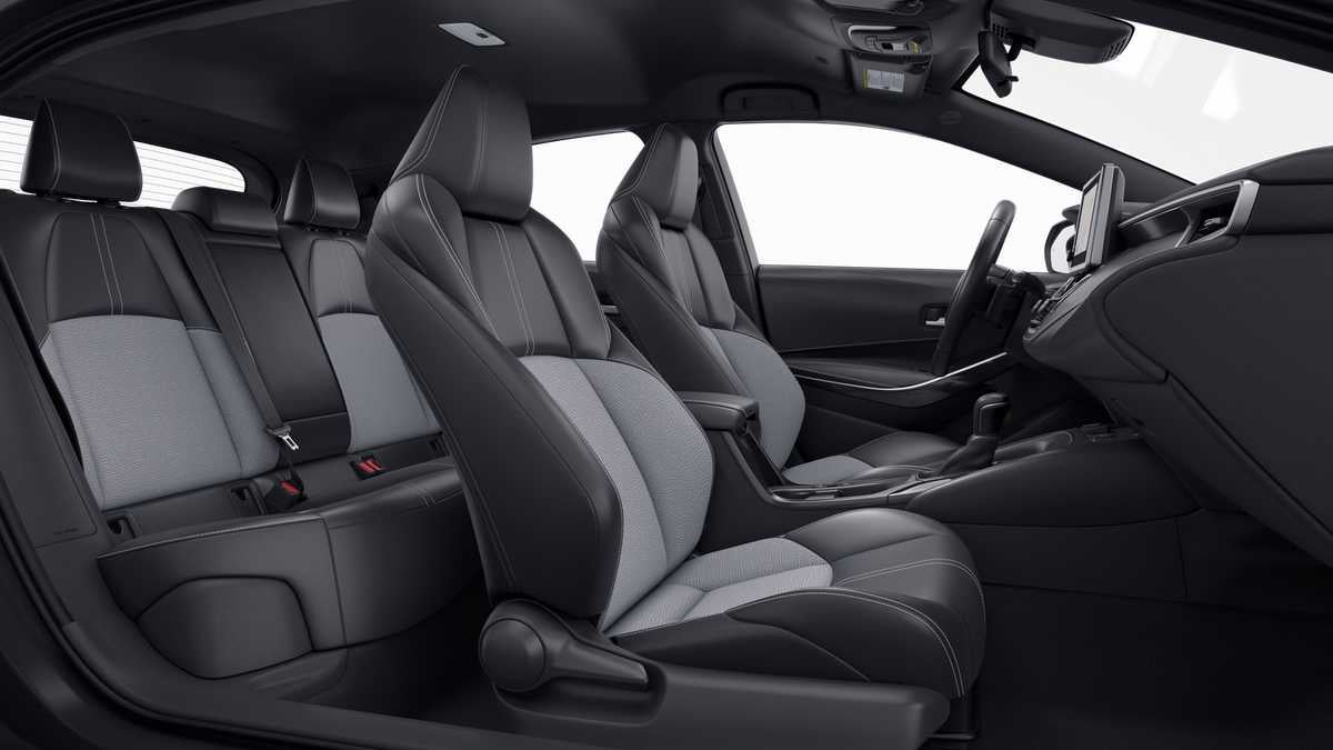 2026 Toyota Corolla Hatchback XSE