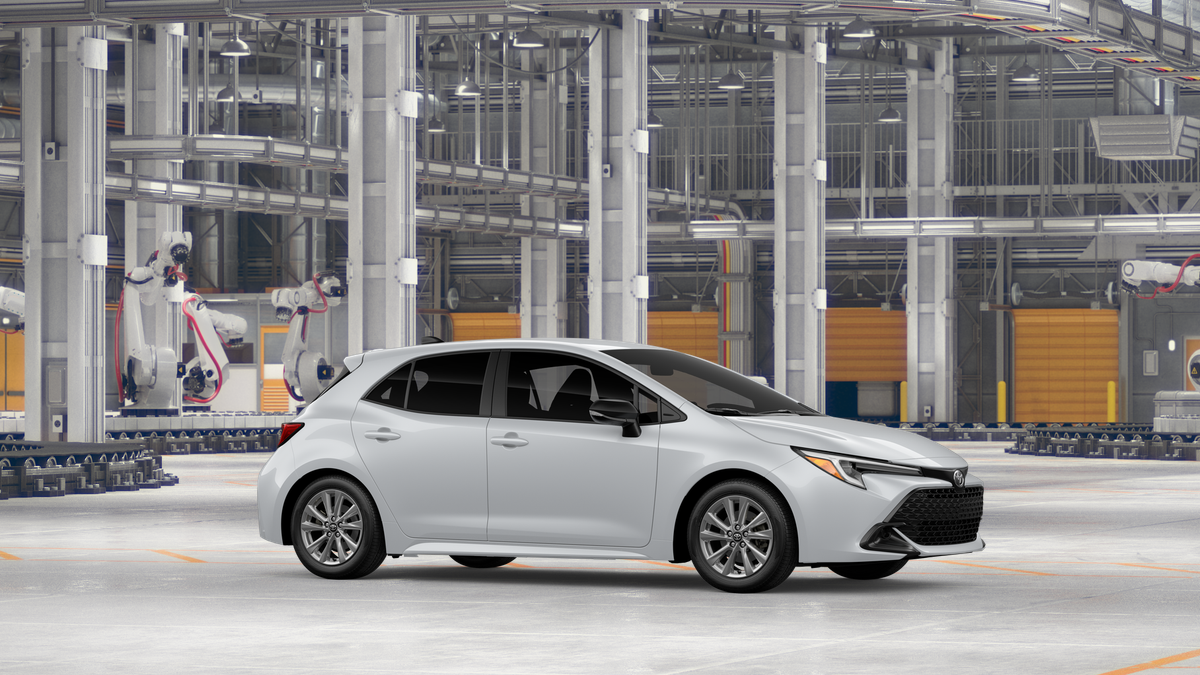 2027 Toyota Corolla Hatchback SE