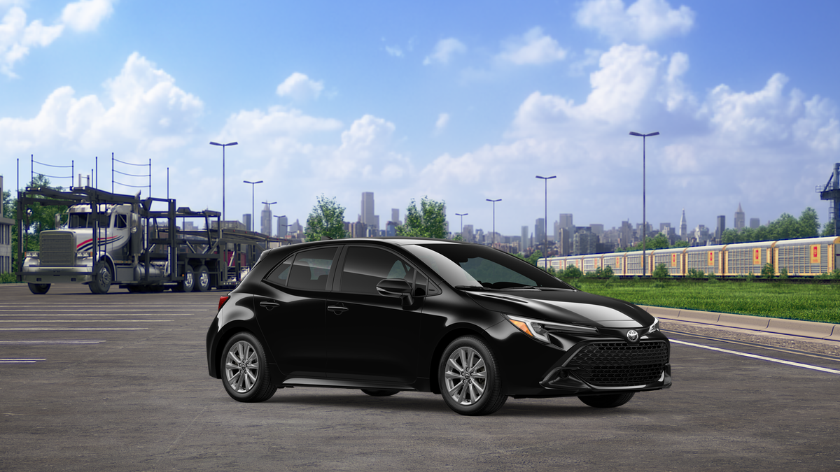 2026 Toyota Corolla Hatchback SE