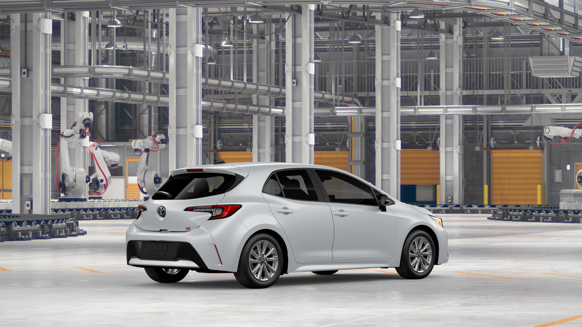 2027 Toyota Corolla Hatchback SE