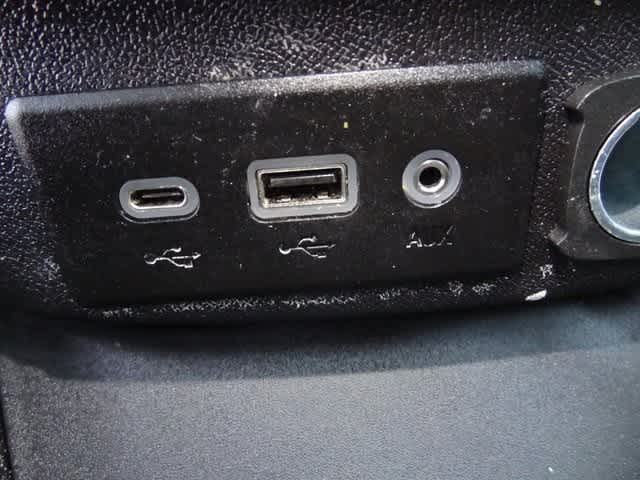 2023 Chevrolet Malibu RS