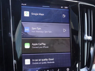 2024 Volvo S60 Plus Dark Theme