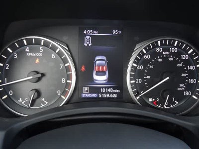 2023 INFINITI Q50 LUXE