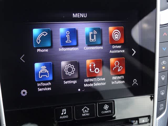 2023 INFINITI Q50 LUXE