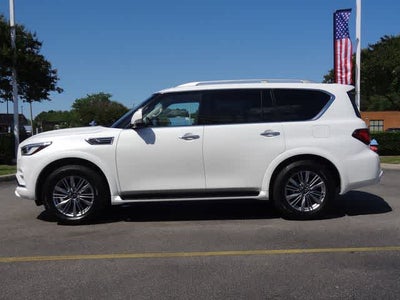 2022 INFINITI QX80 LUXE