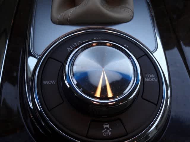 2016 INFINITI QX80 4WD 4dr