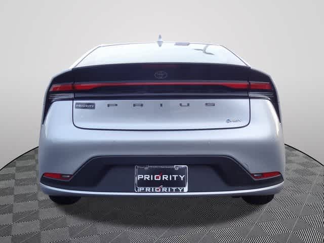 2024 Toyota Prius LE
