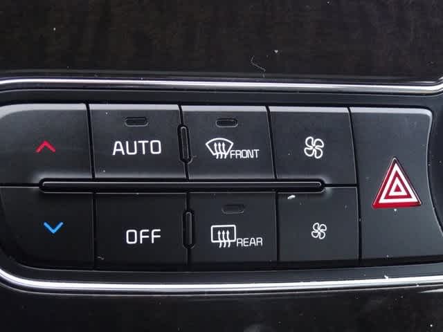 2016 Kia Cadenza Premium