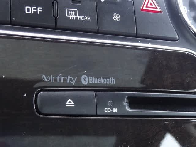 2016 Kia Cadenza Premium