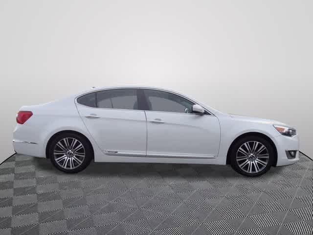 2016 Kia Cadenza Premium