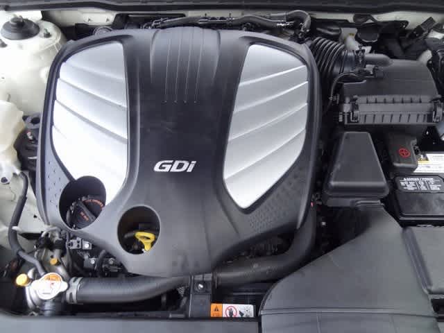 2016 Kia Cadenza Premium