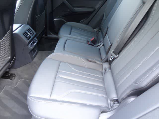 2024 Audi Q5 S line Premium Plus