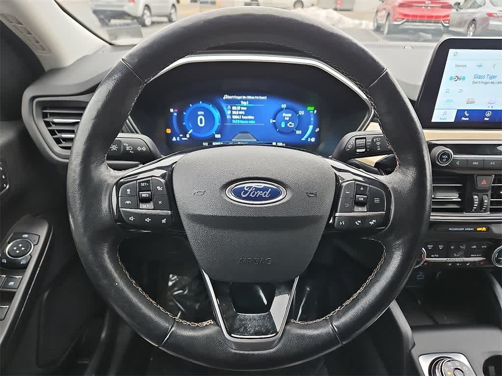 2021 Ford Escape Titanium Hybrid