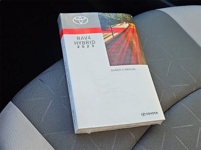 2023 Toyota RAV4 Hybrid XLE