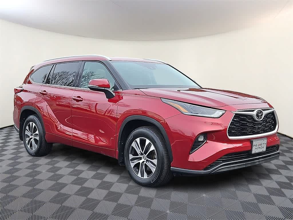 2021 Toyota Highlander XLE