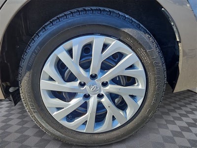 2017 Toyota Corolla LE