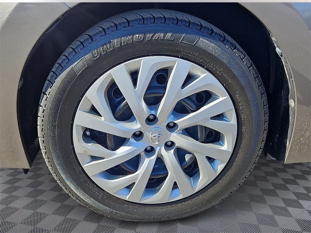 2017 Toyota Corolla LE