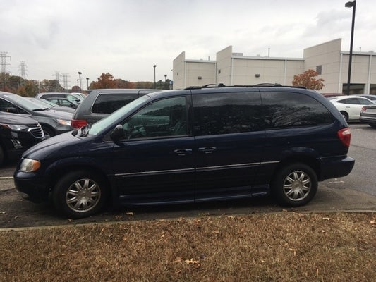 2004 chrysler town and country touring owners manual