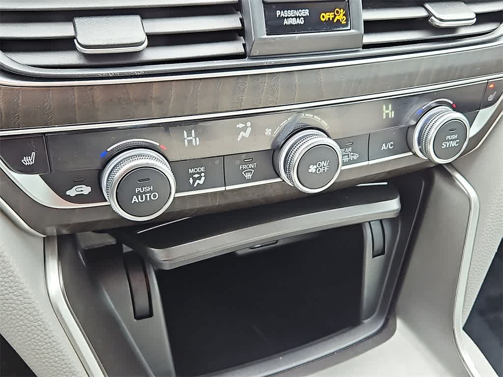 2019 Honda Accord Hybrid EX