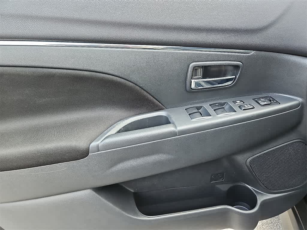 2022 Mitsubishi Outlander Sport ES