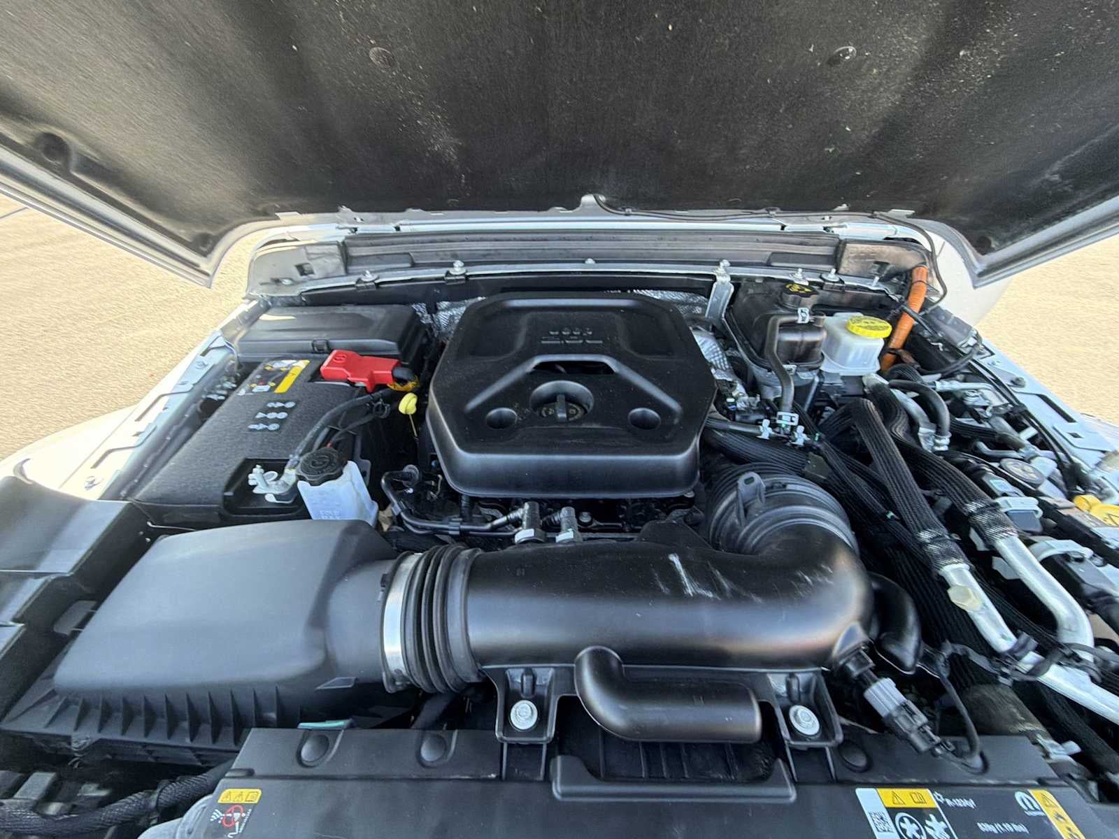 2024 Jeep Wrangler 4xe Sahara