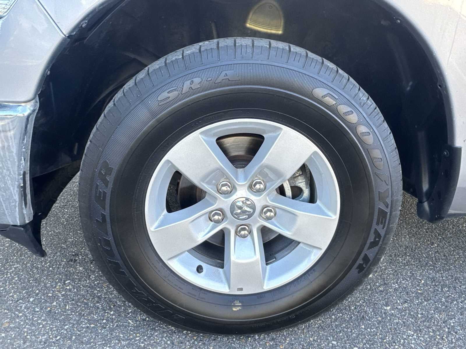 2024 RAM 1500 Classic SLT