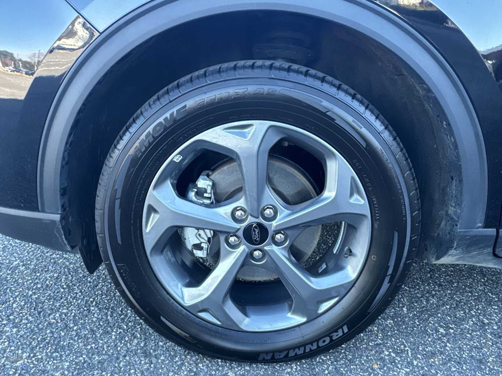 2025 Ford Escape ST-Line