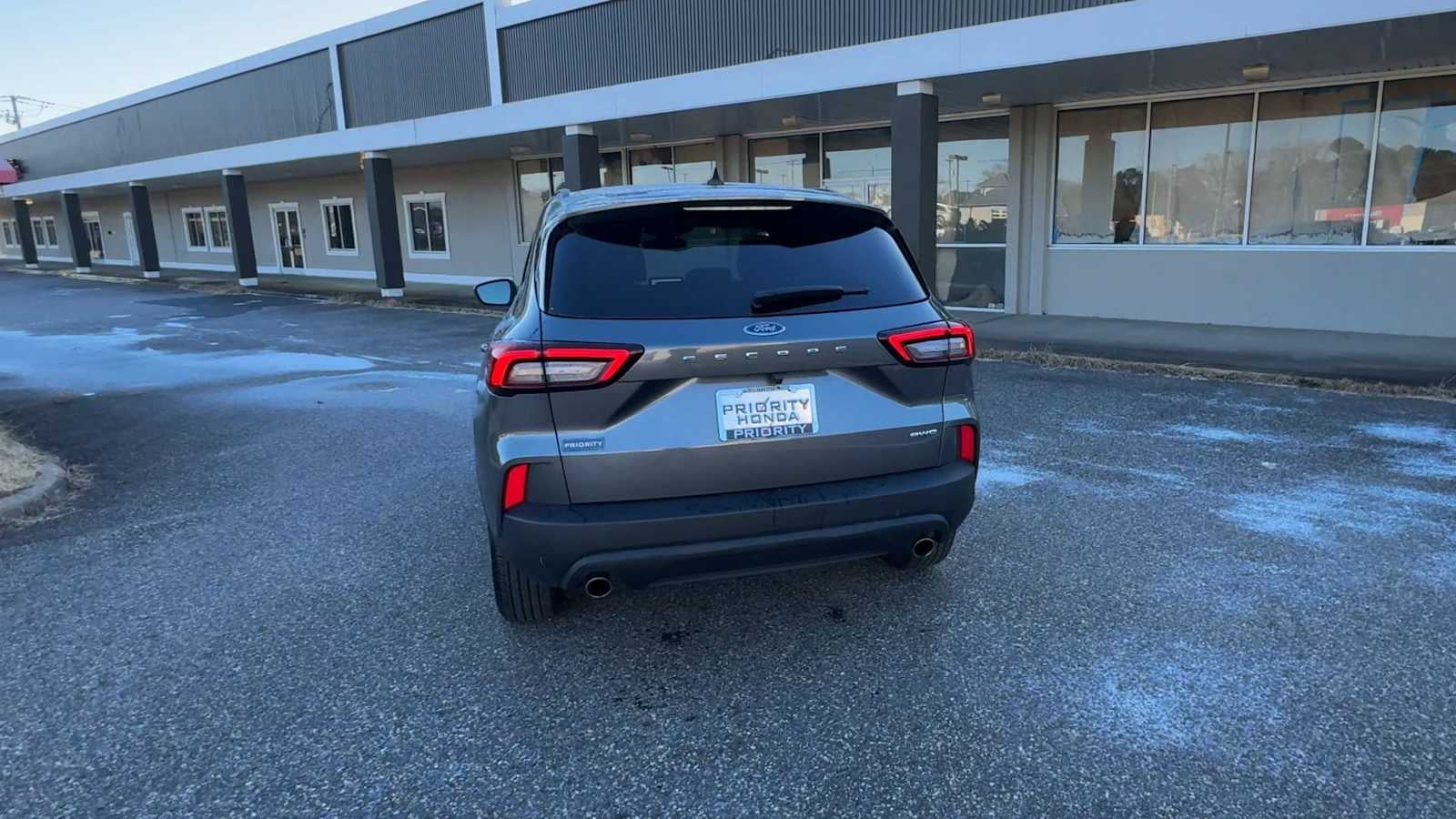 2025 Ford Escape ST-Line Select