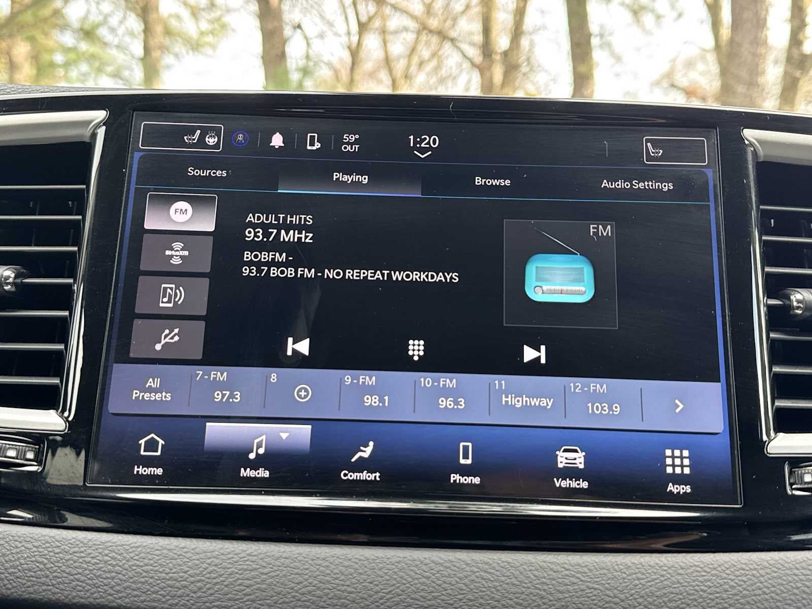 2023 Chrysler Pacifica Touring L