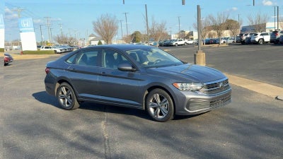 2024 Volkswagen Jetta SE