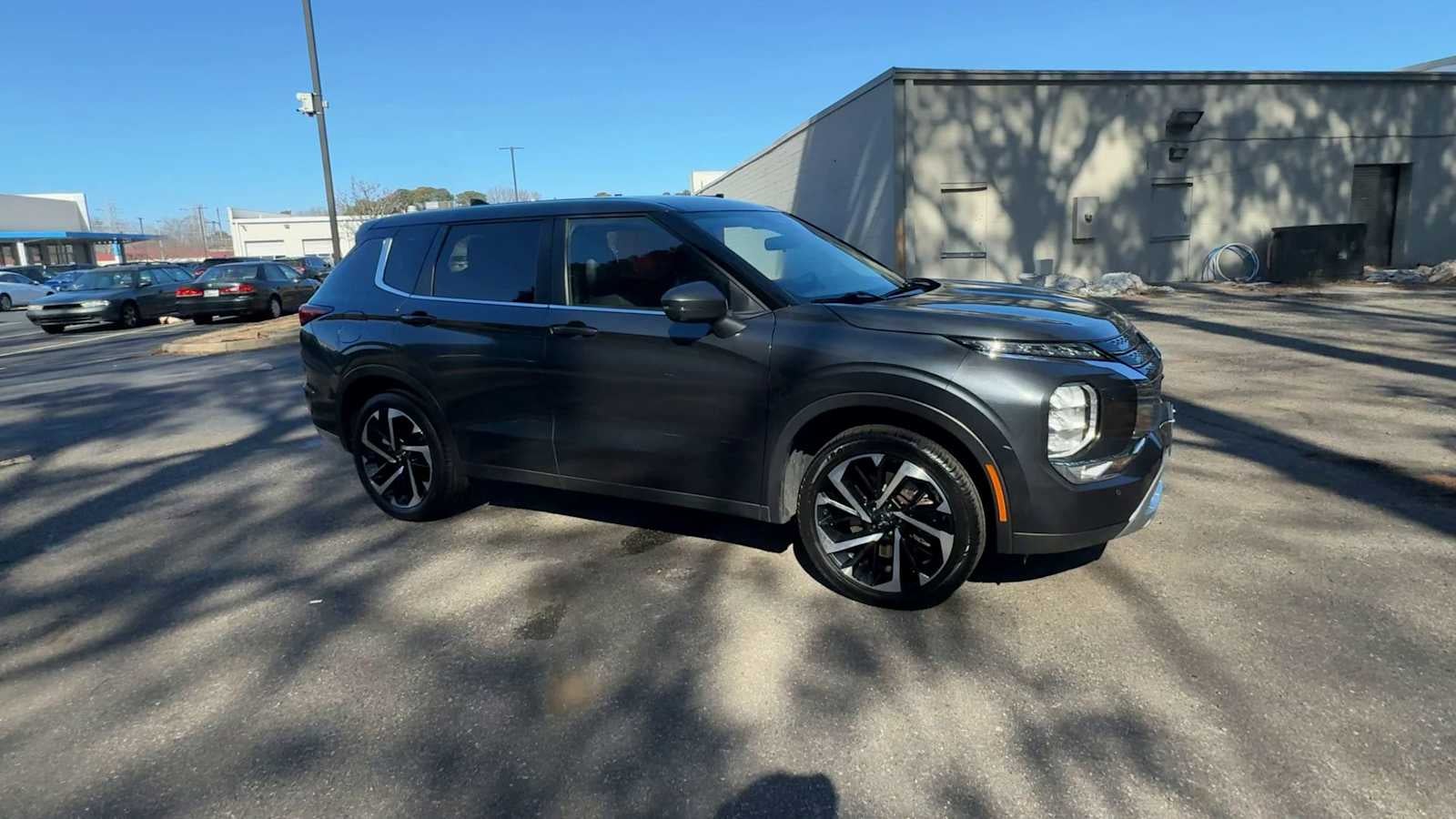 2024 Mitsubishi Outlander SE