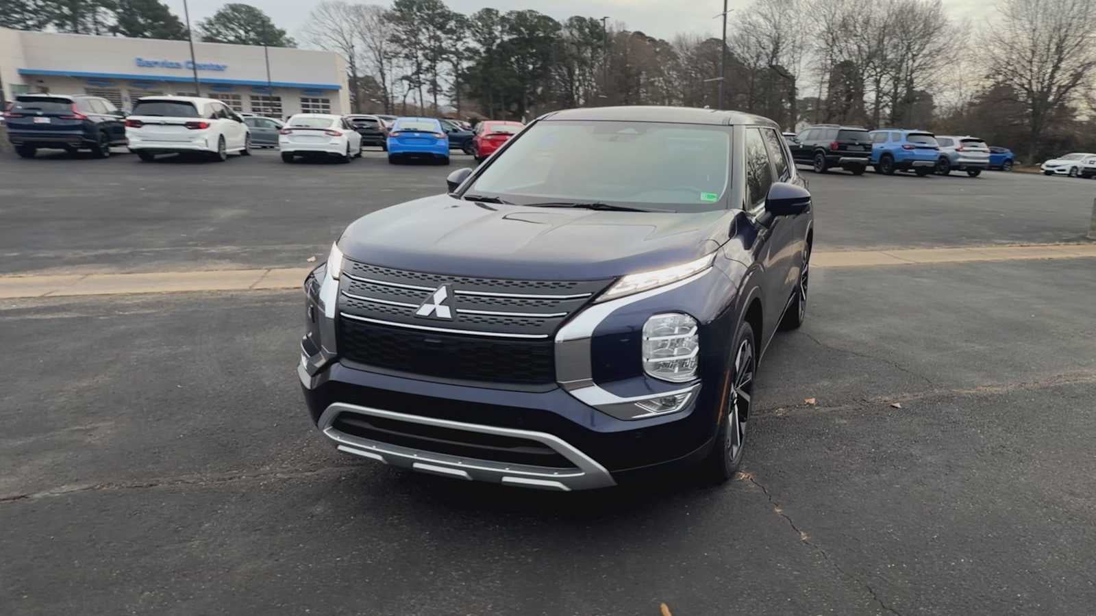 2024 Mitsubishi Outlander SE